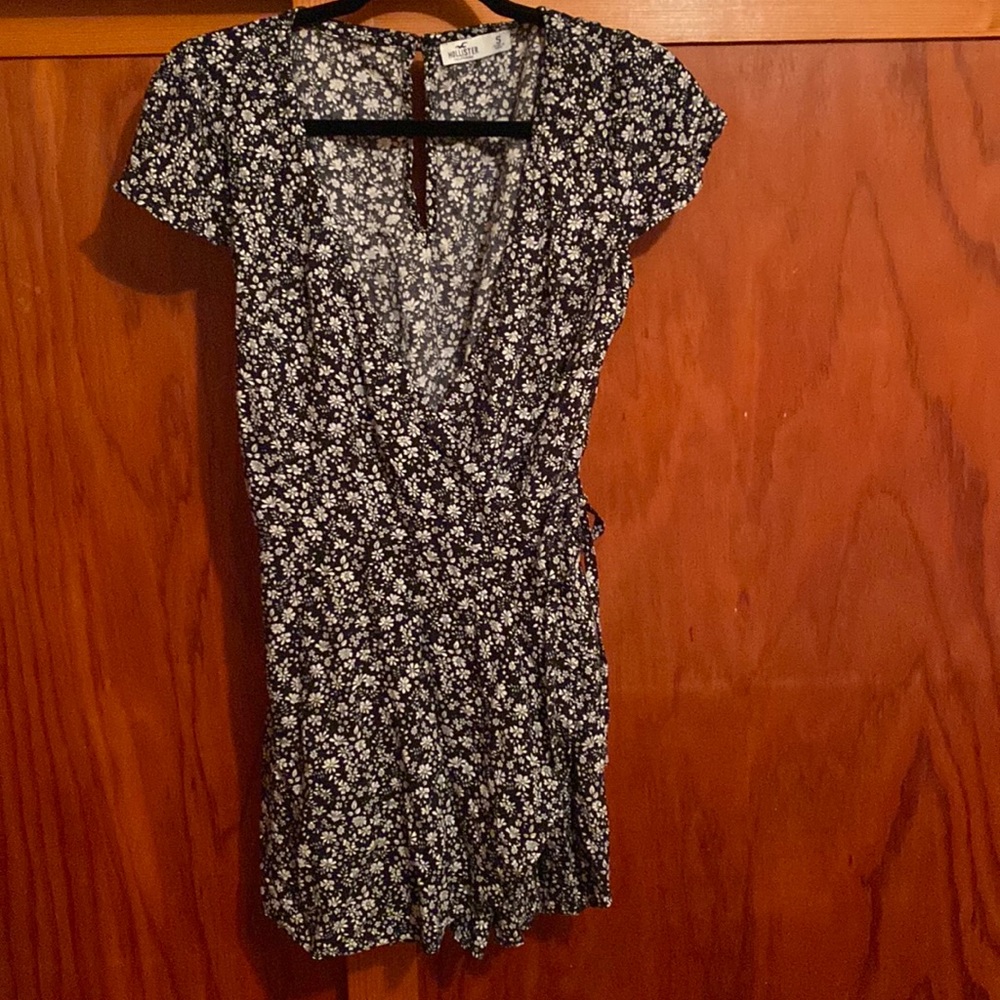 BOGO Hollister romper EUC